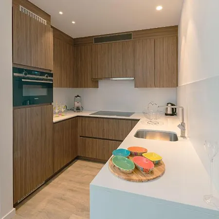 Modern 1 Slaapkamer-appartement Op 20 M Apartamento